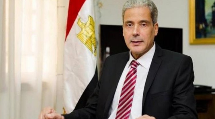د.محمد عفيفي متحدثاً بالبرنامج الثقافي طه حسين مشروعاً للمستقبل